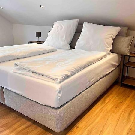 Apartamento Viel Platz In Burghausen Fuer Freunde Und Familie Exterior foto