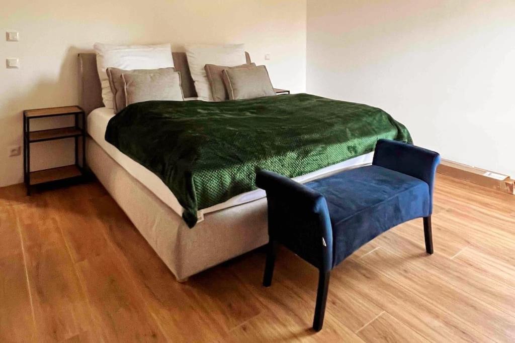 Apartamento Viel Platz In Burghausen Fuer Freunde Und Familie Exterior foto