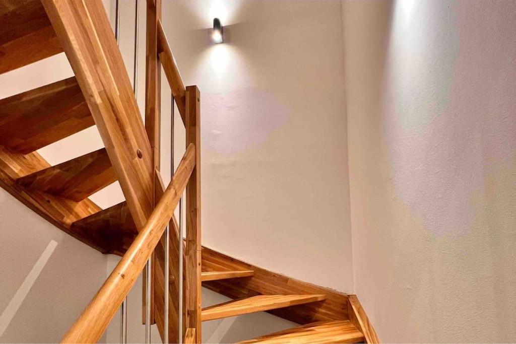 Apartamento Viel Platz In Burghausen Fuer Freunde Und Familie Exterior foto