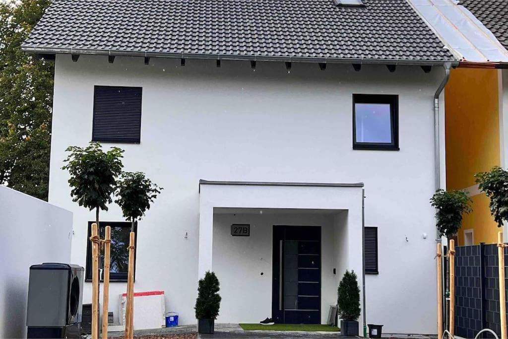 Apartamento Viel Platz In Burghausen Fuer Freunde Und Familie Exterior foto